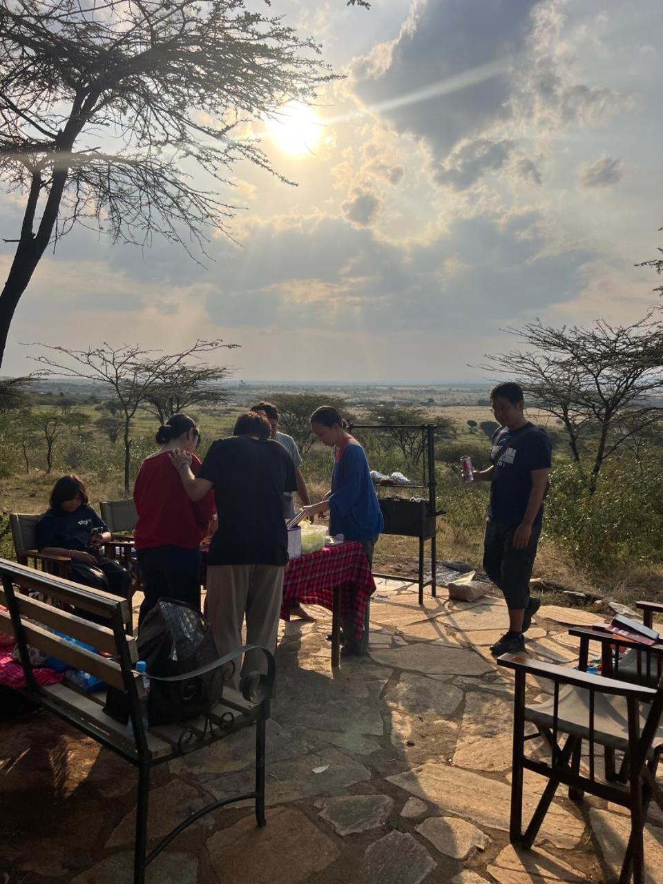 Hotel Mara Sunset Camp Maasai Mara Esterno foto
